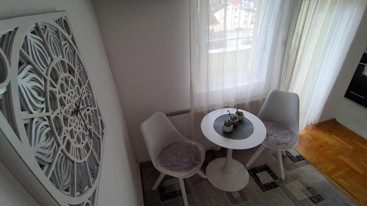Poesia Apartment Novi Sad Eksteriør bilde
